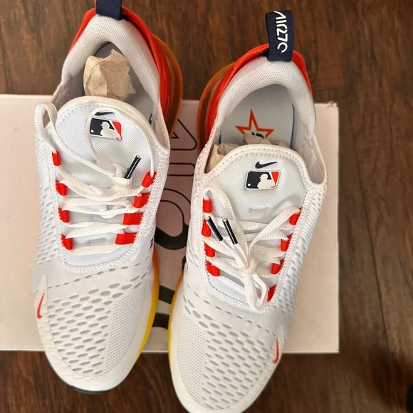 Nike Men’s Air Max 270 Houston Astros Shoes - Picture 13 of 16
